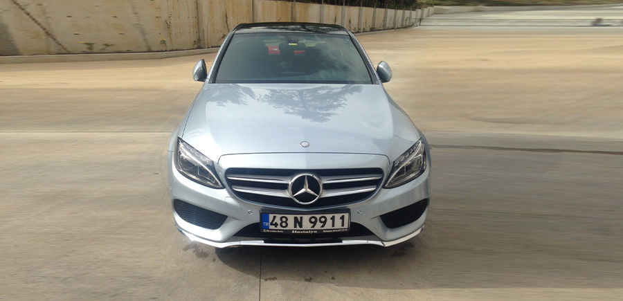 Convenient airport transfer for your holiday...